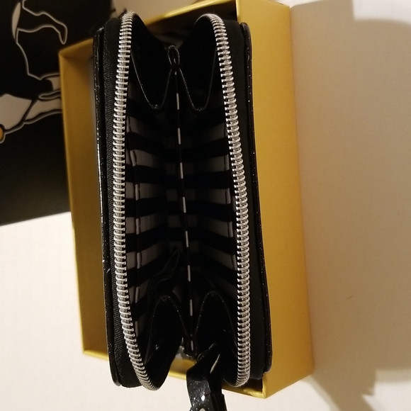 Marc Tetro Boston Terrier Dog Black Glitter Wristlet Wallet - Picture 5 of 6